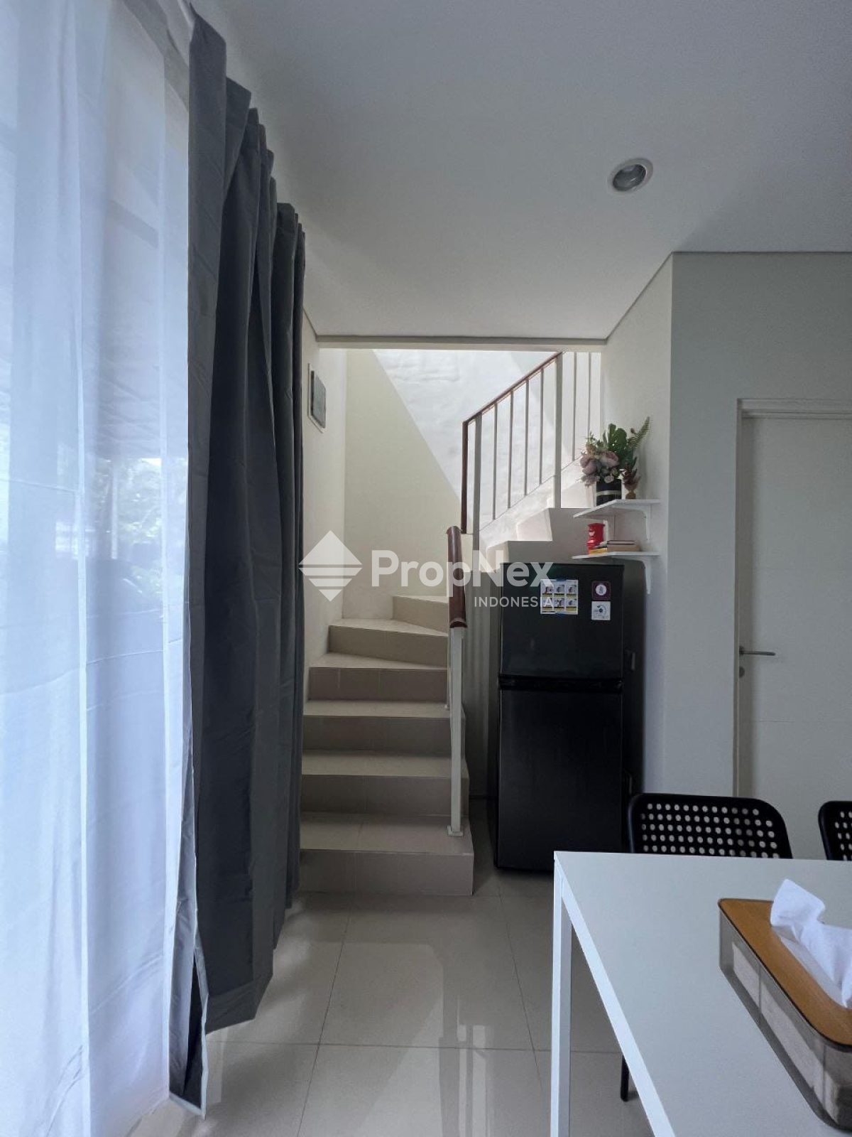 Jual Rumah Northwest Lake — foto 3